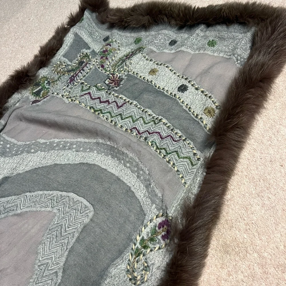 Luxurious Fur Fringe Wrap Scarf - Picture 8 of 8